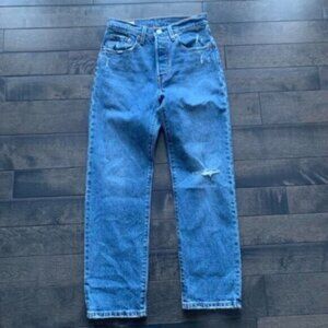 Levi's Straight Leg Jeans